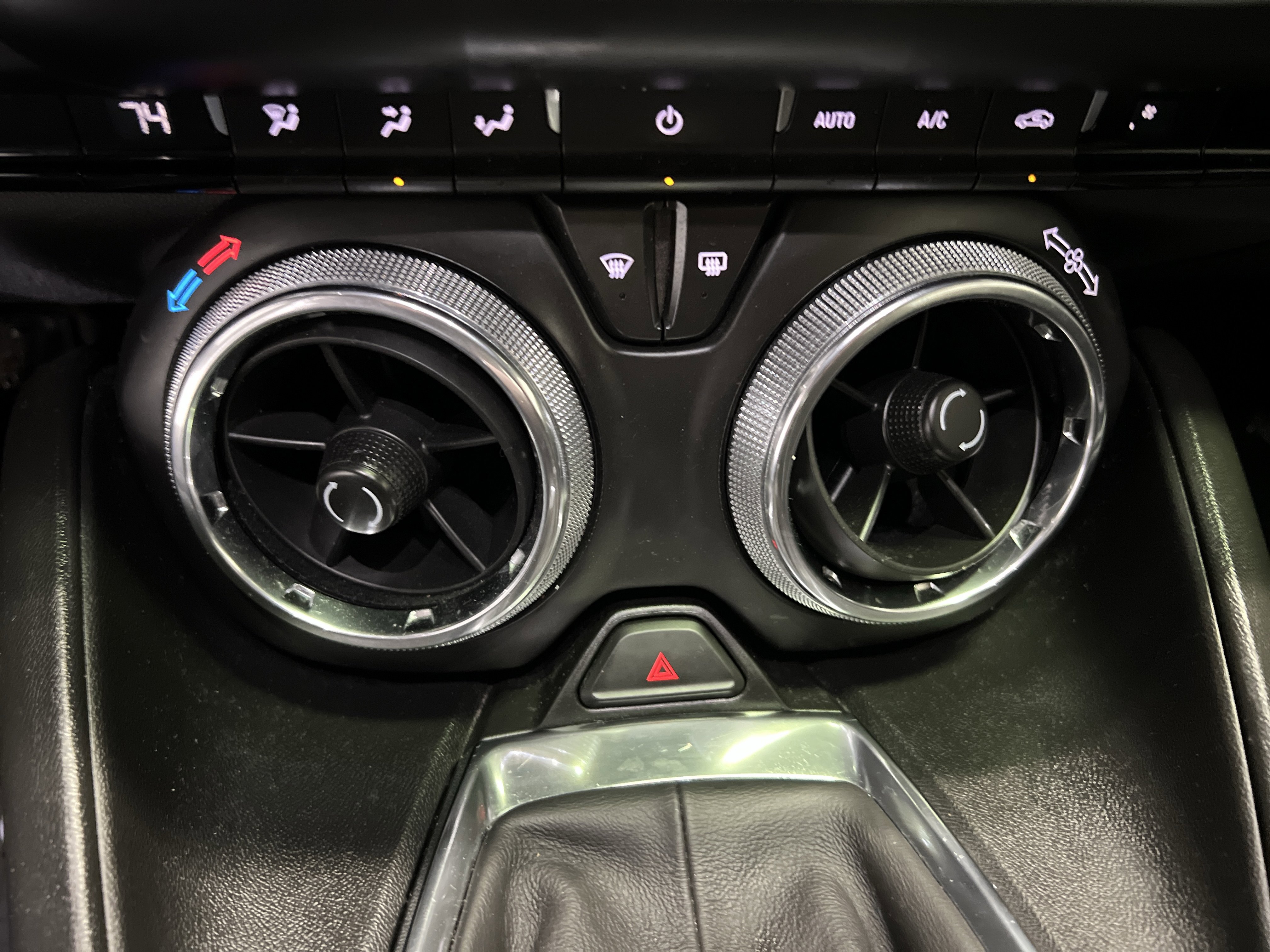 Used 2020 Chevrolet Camaro LS image 19
