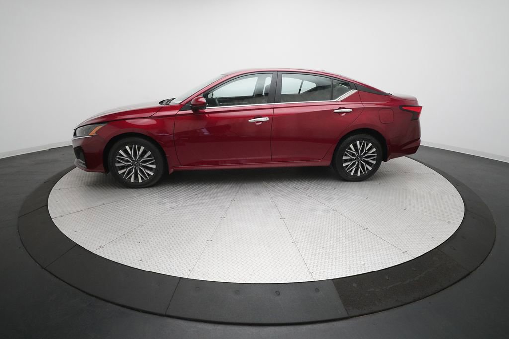 Certified 2023 Nissan Altima 2.5 SV AWD/4WD image 22