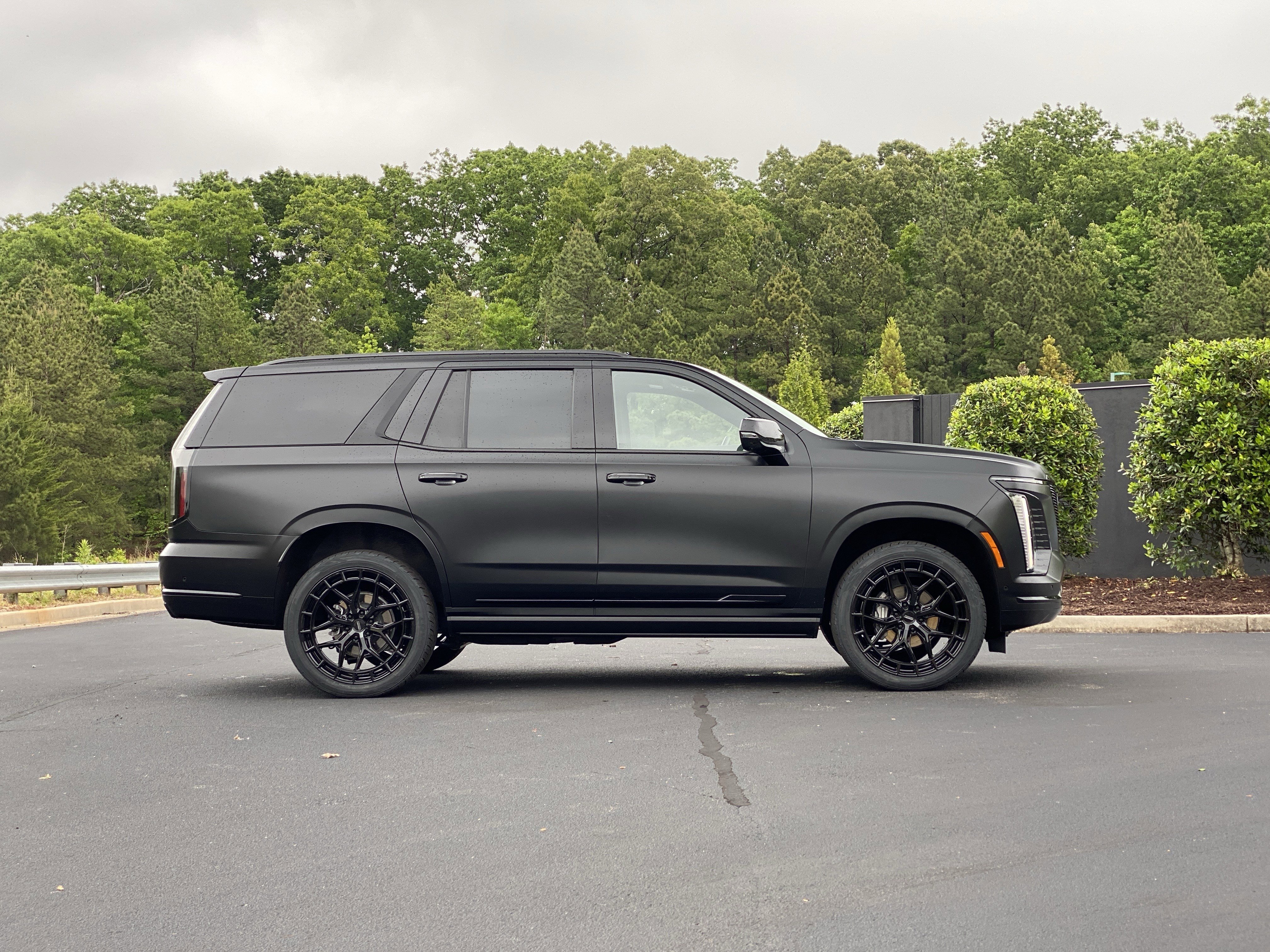 Used 2026 Cadillac Escalade Platinum Sport AWD/4WD image 5