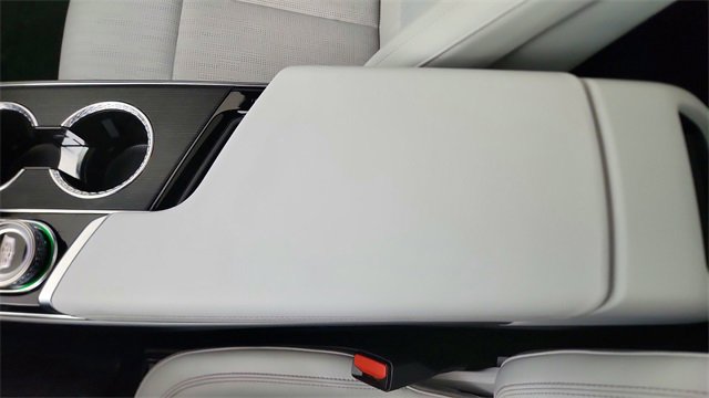 Used 2024 Cadillac Lyriq Luxury image 56