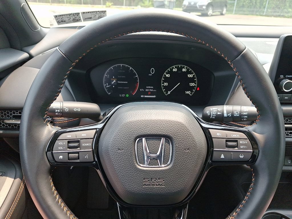 Used 2025 Honda HR-V Sport image 18