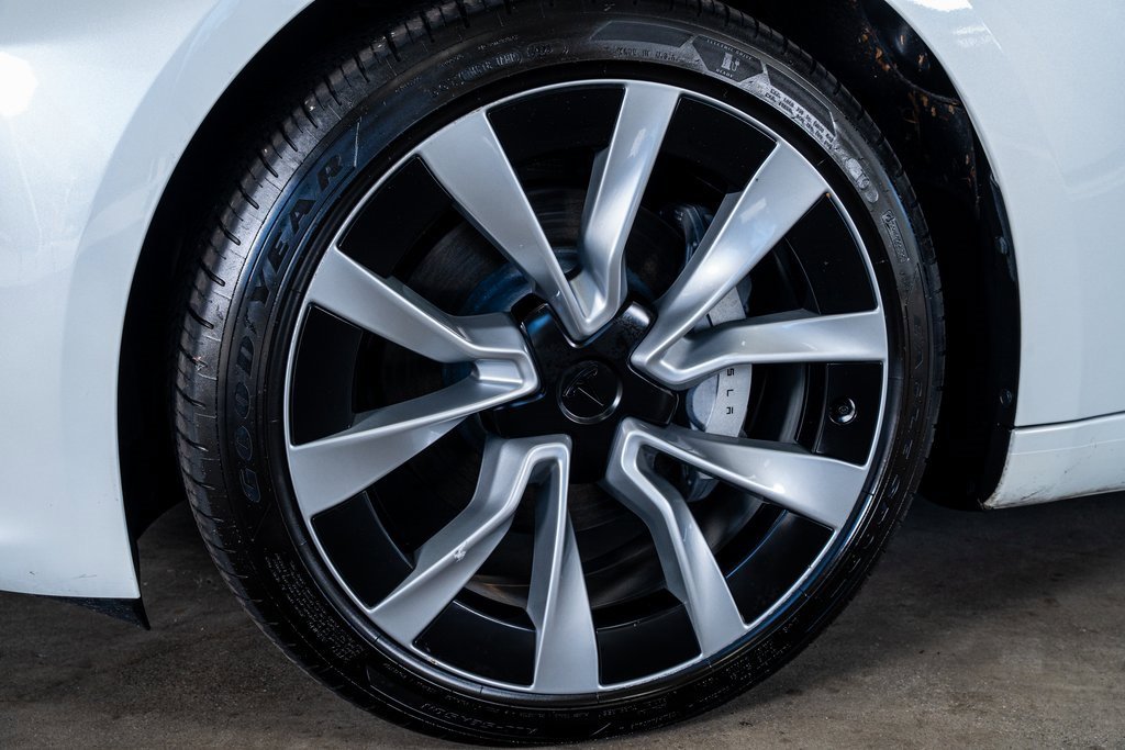 Used 2025 Tesla Model 3 Long Range image 10