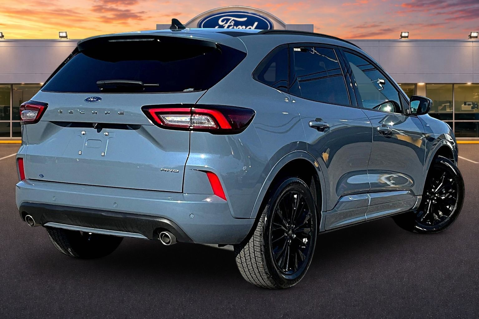 Certified 2025 Ford Escape ST-Line Elite AWD/4WD image 13