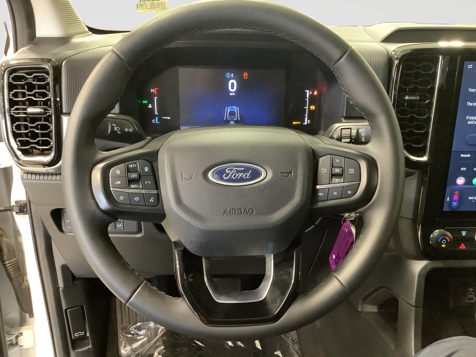 Used 2024 Ford Ranger XLT w/ Technology Package AWD/4WD image 12