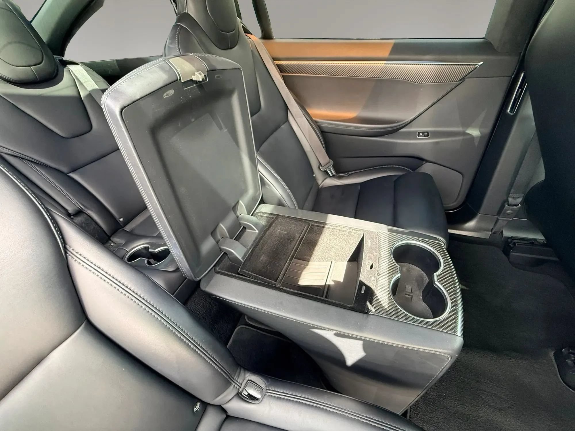 Used 2018 Tesla Model X 100D AWD/4WD image 18