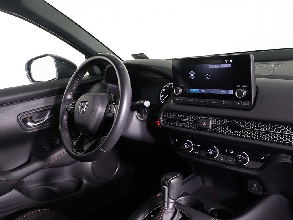 Used 2024 Honda HR-V Sport image 30