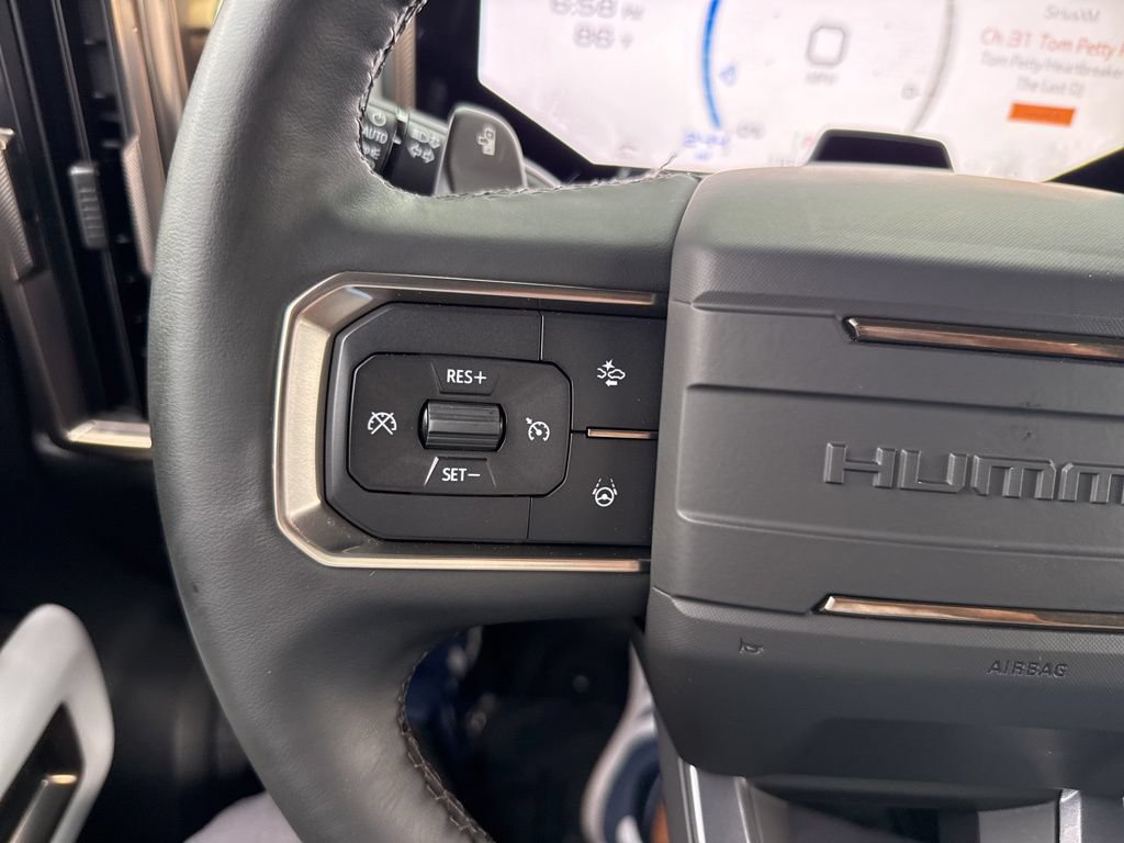 Used 2025 GMC Hummer EV 3X AWD/4WD image 42