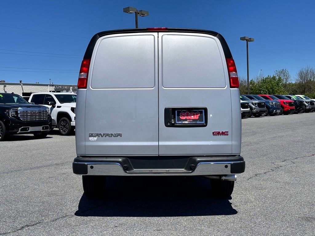 New 2026 GMC Savana 2500 w/ Driver Convenience Package RWD image 8