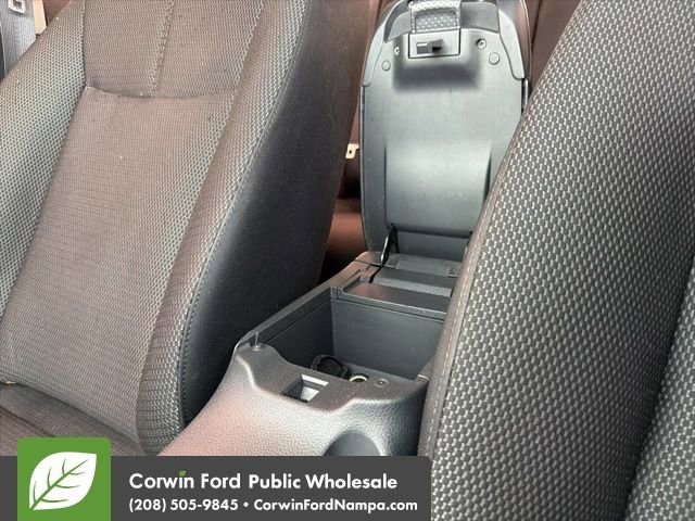 Used 2013 Nissan Sentra S image 21