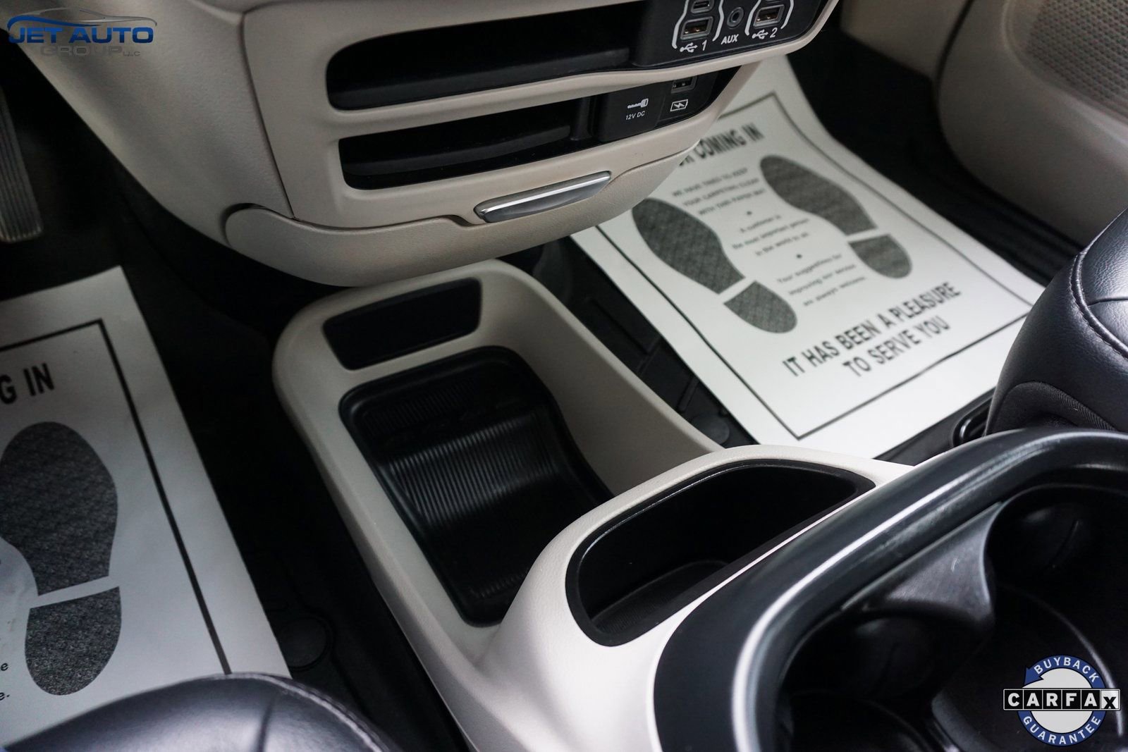 Used 2022 Chrysler Pacifica Touring-L image 39