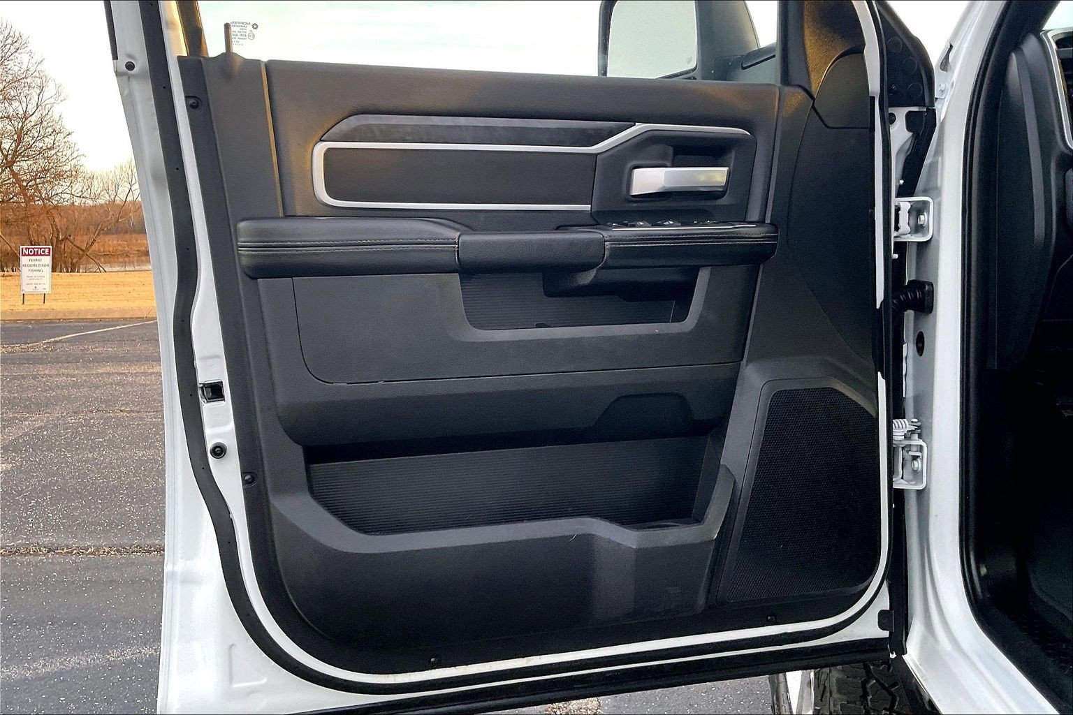 Used 2024 RAM 2500 Big Horn w/ Off Road Package image 18