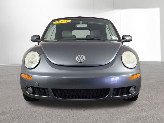 Used 2006 Volkswagen Beetle Convertible w/ Package 2 image 43