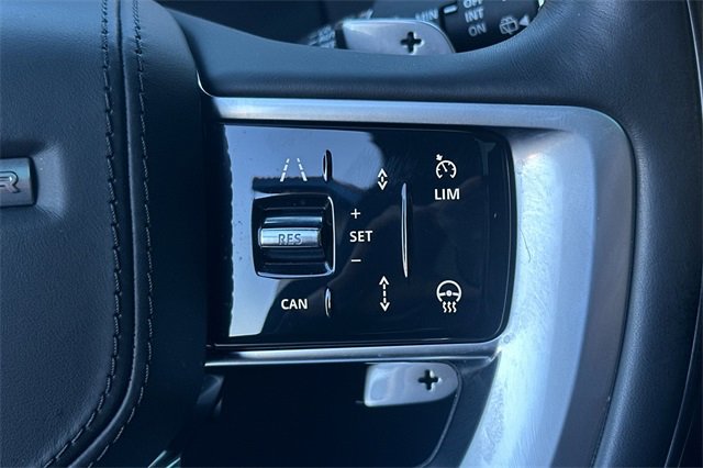 Used 2024 Land Rover Range Rover SE image 32
