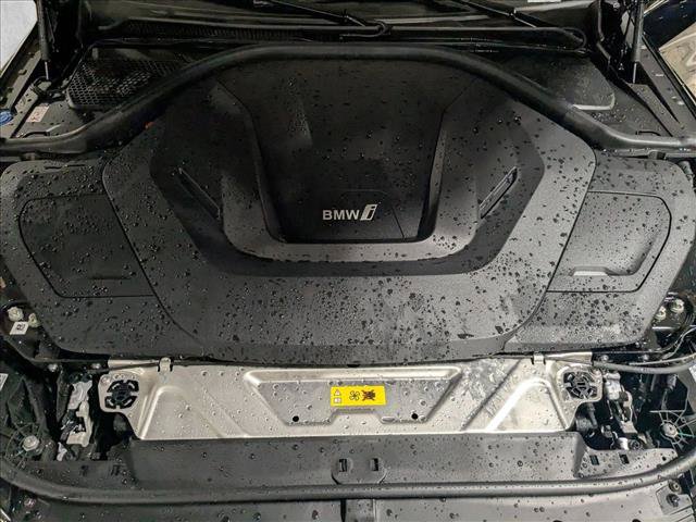 Used 2026 BMW i4 xDrive40i AWD/4WD image 18