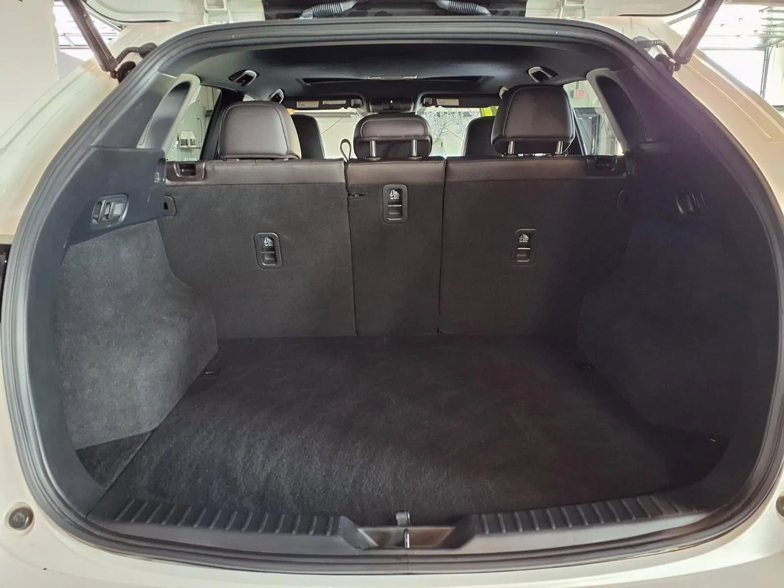 Used 2021 MAZDA CX-5 Signature AWD/4WD image 6