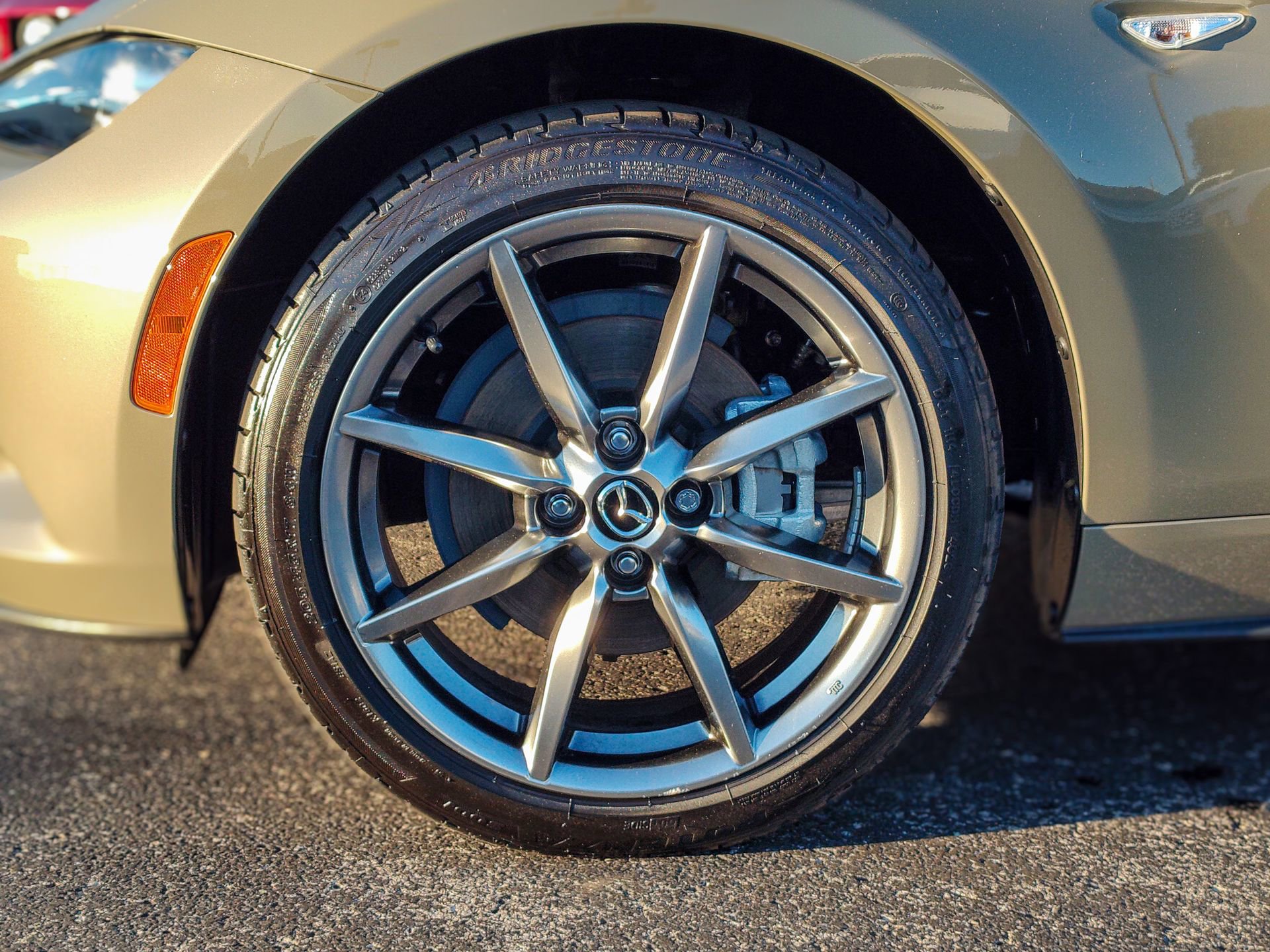 Used 2023 MAZDA MX-5 Miata Grand Touring w/ Weather Package image 40