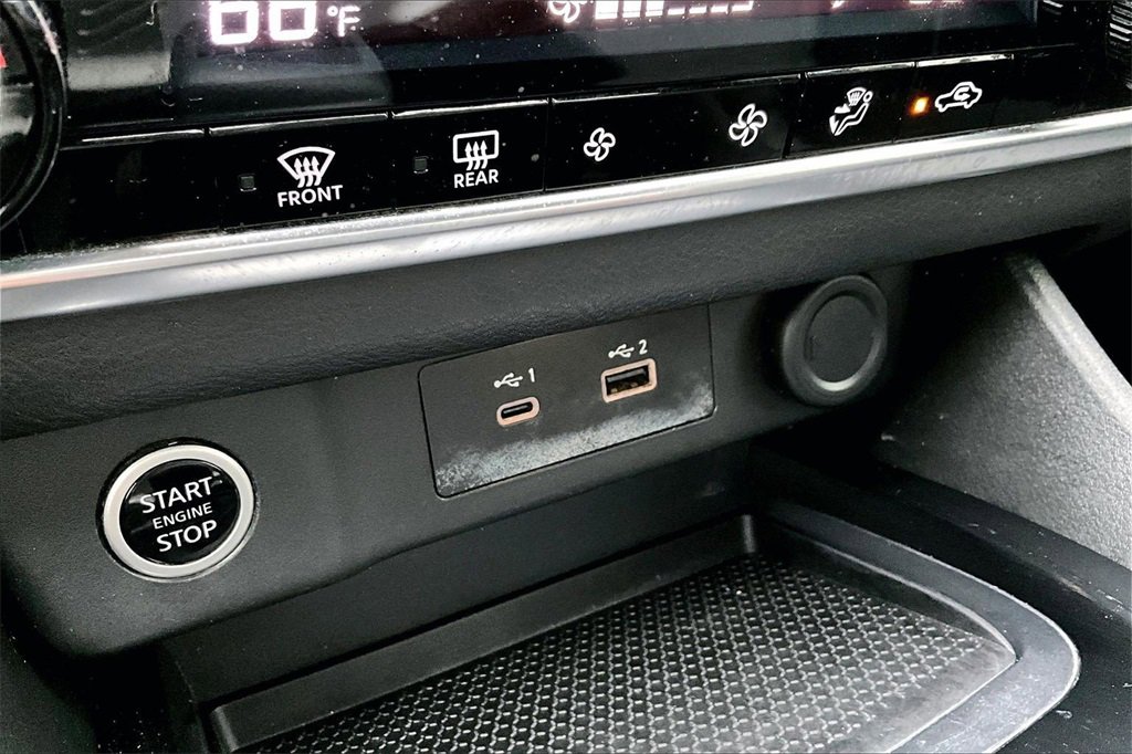 Used 2021 Nissan Rogue SV image 26