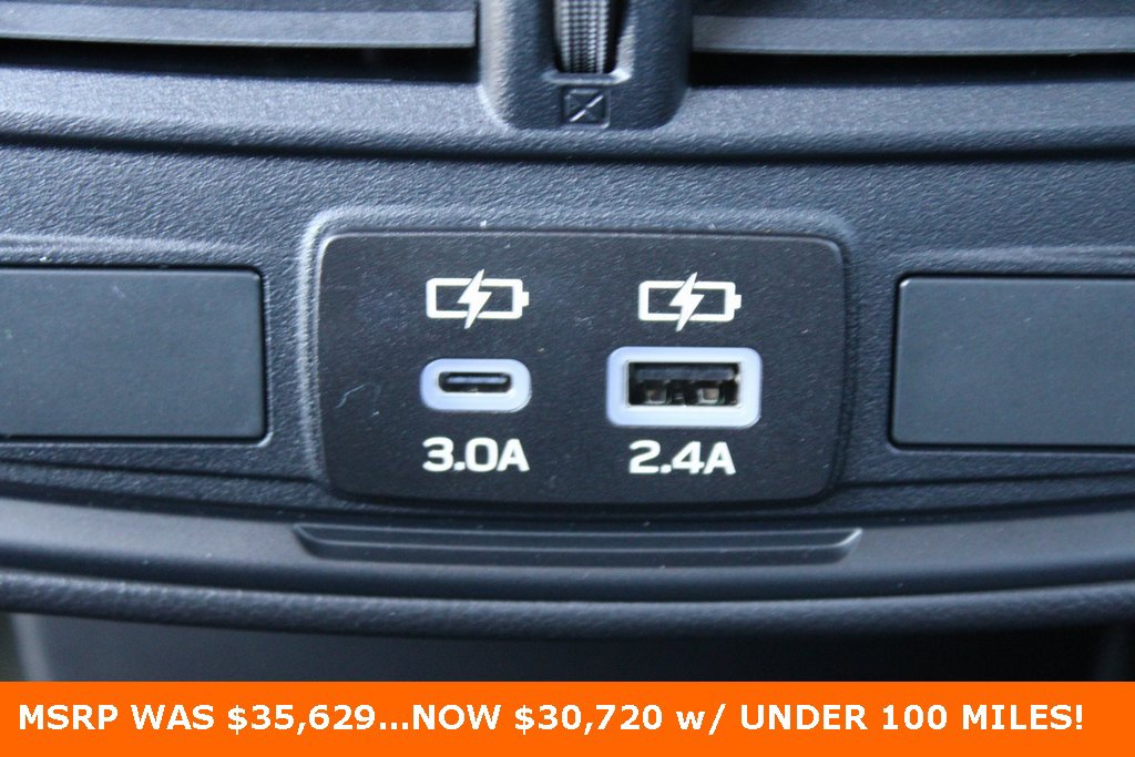 Used 2025 Subaru Forester Premium image 20