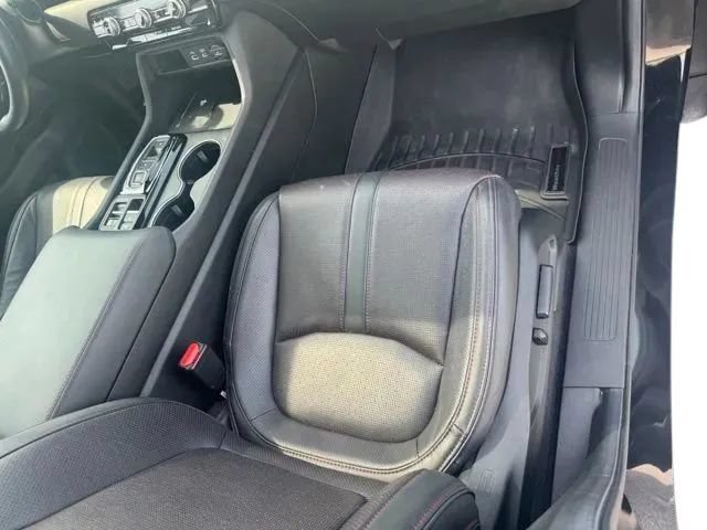 Used 2025 Honda Pilot Black Edition image 15