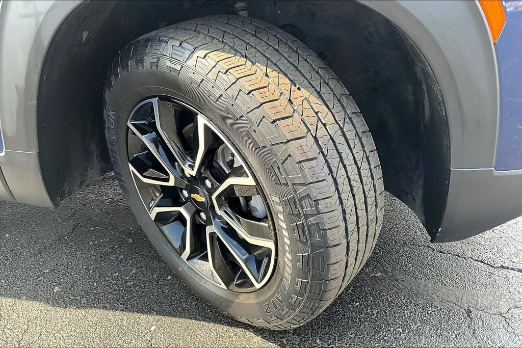 Used 2022 Chevrolet TrailBlazer ACTIV w/ Technology Package image 7