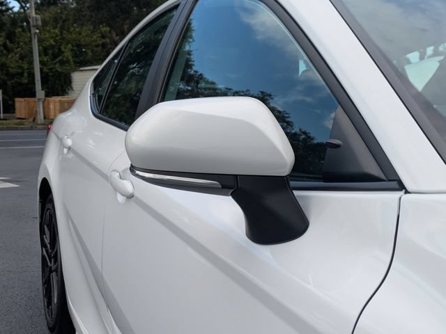 Used 2025 Toyota Camry SE AWD/4WD image 12