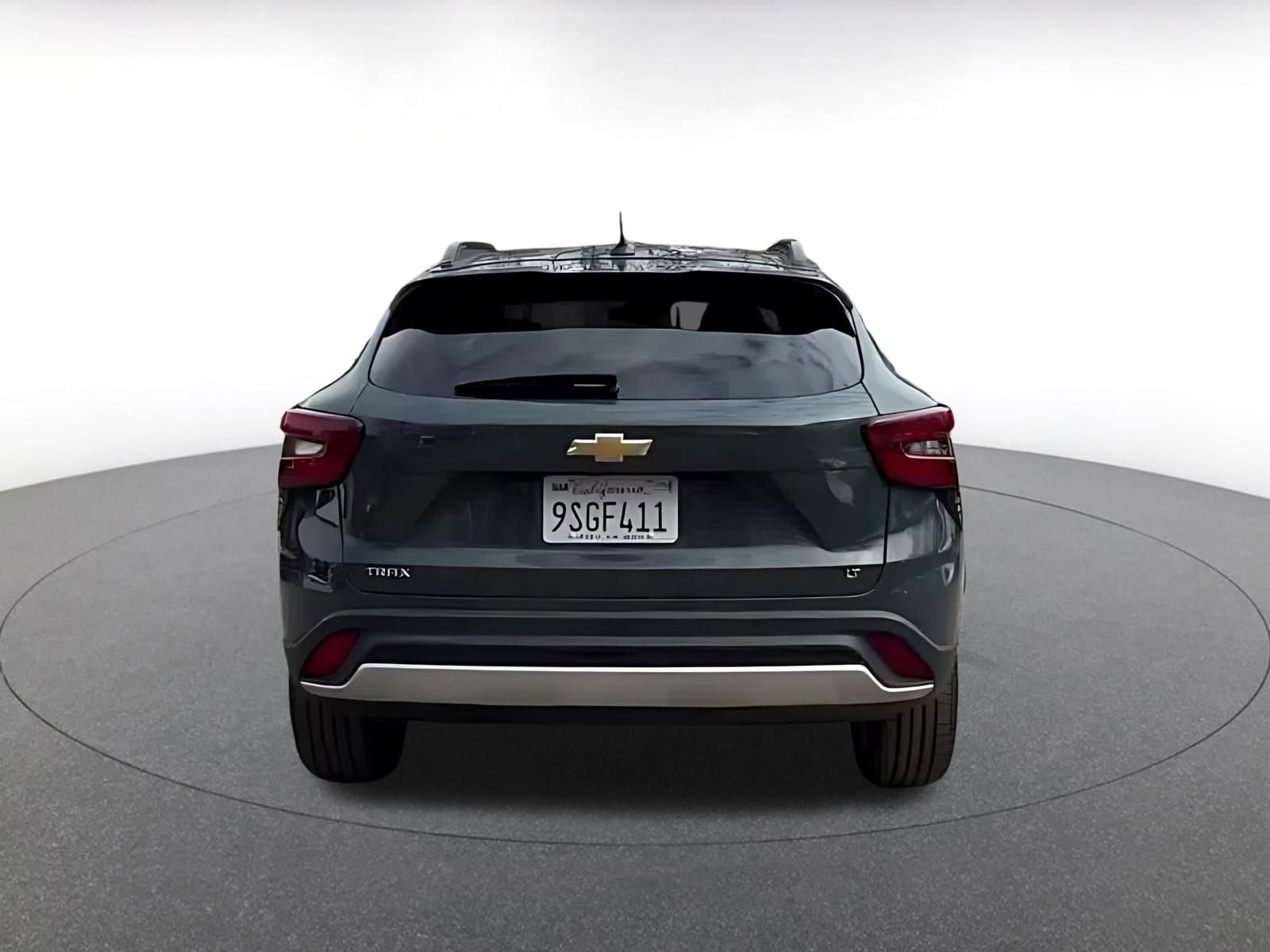 Used 2025 Chevrolet Trax LT image 12