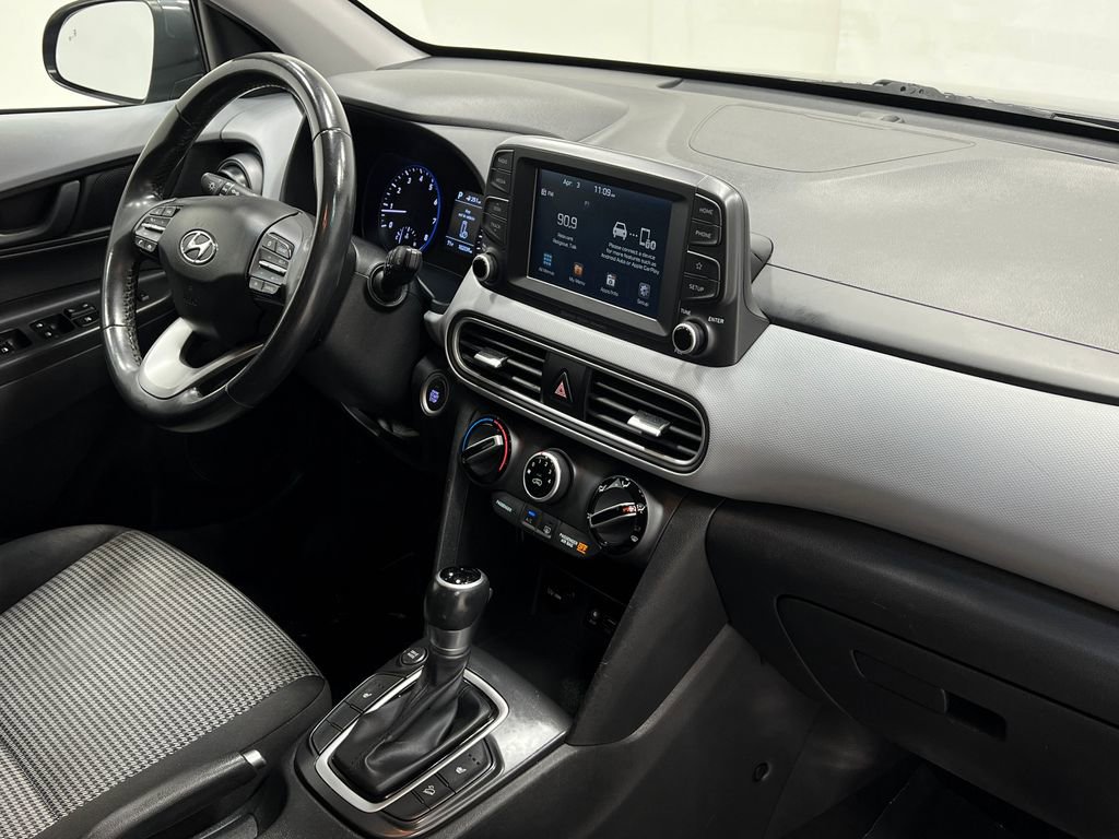Used 2018 Hyundai Kona SEL FWD image 18