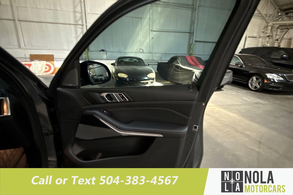 Used 2024 BMW X5 sDrive40i w/ M Sport Package image 26