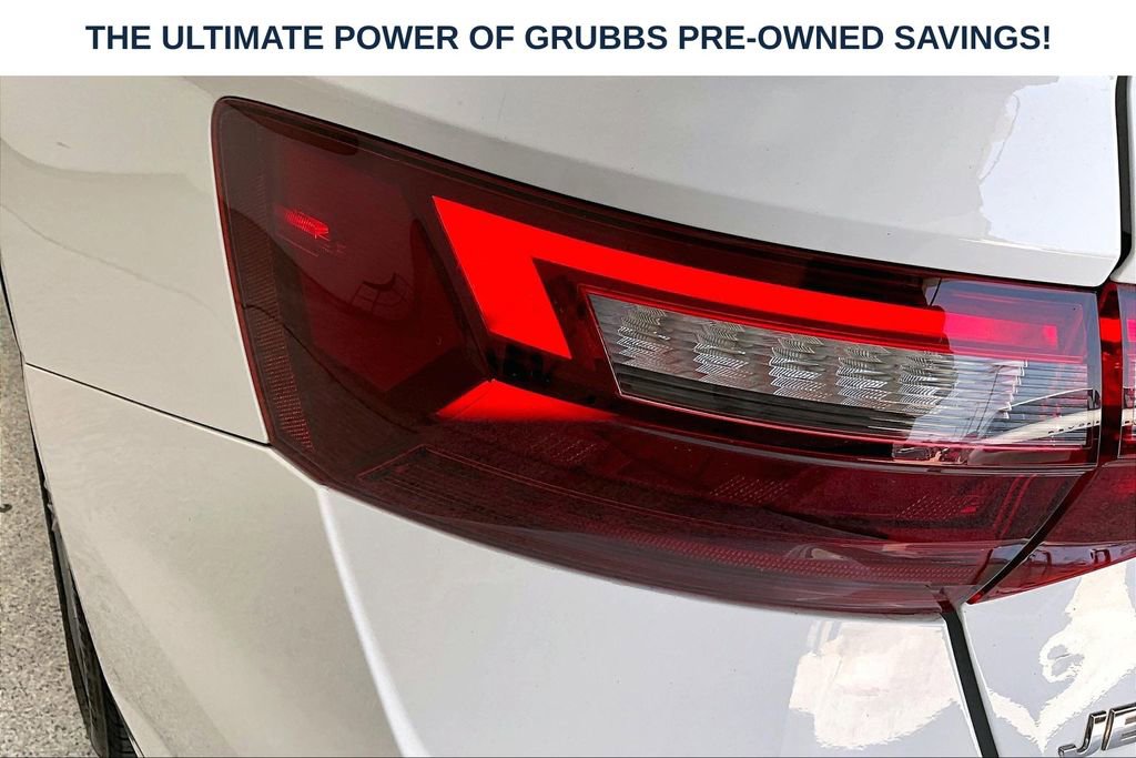 Used 2021 Volkswagen Jetta R-Line FWD image 28