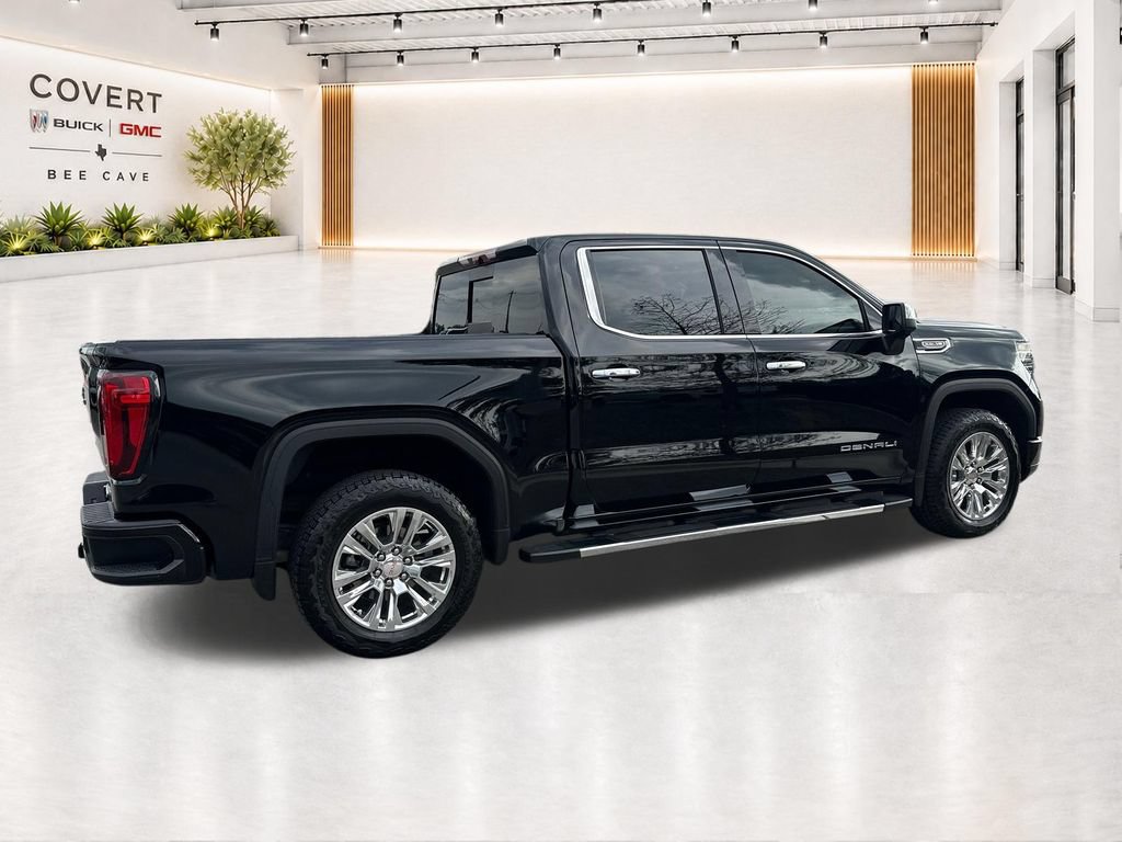 Used 2025 GMC Sierra 1500 Denali w/ Technology Package AWD/4WD image 12