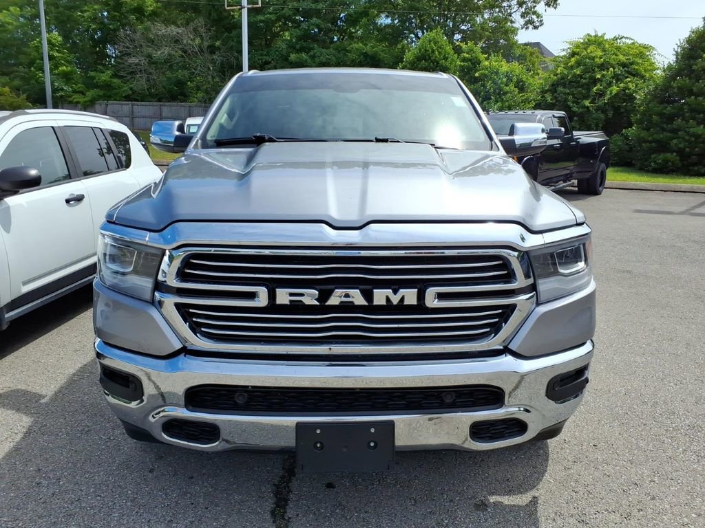 Used 2019 RAM 1500 Laramie AWD/4WD image 2