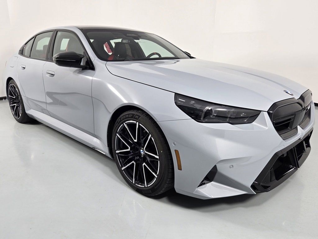 New 2026 BMW M5 w/ Executive Package image 7