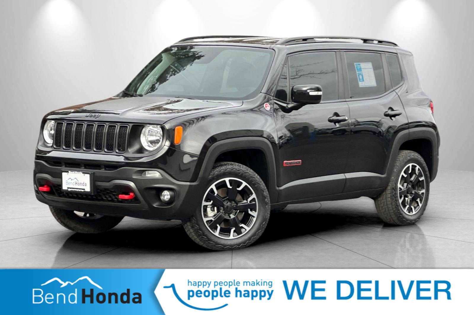 Used 2023 Jeep Renegade Trailhawk w/ Trailhawk Elite Group image 1