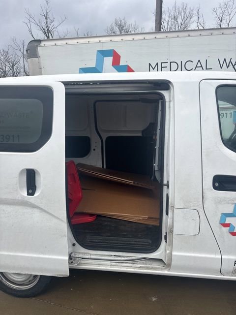 Used 2015 Chevrolet City Express LS image 7