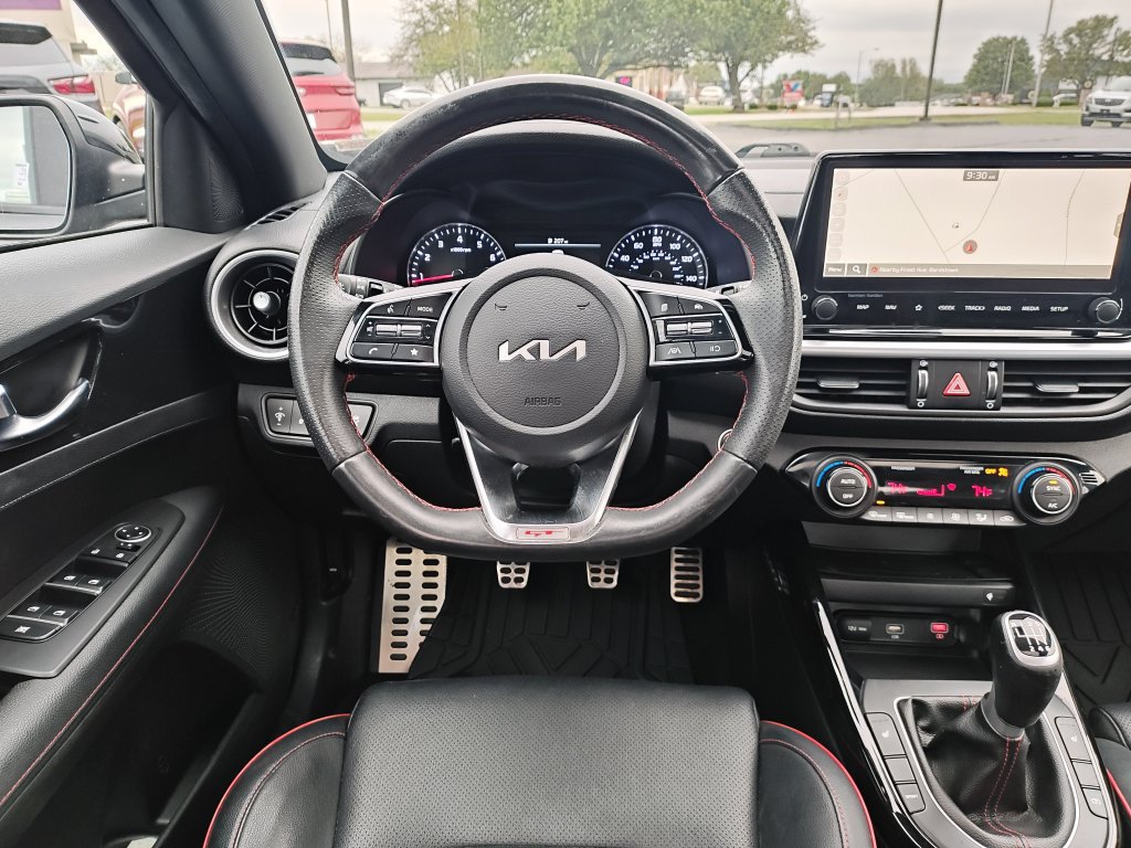 Used 2023 Kia Forte GT FWD image 15