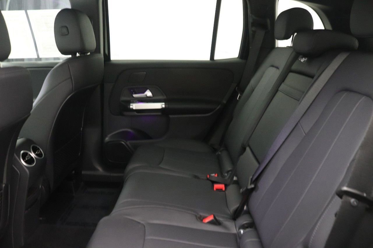 Certified 2026 Mercedes-Benz GLB 250 GLB 250 image 33