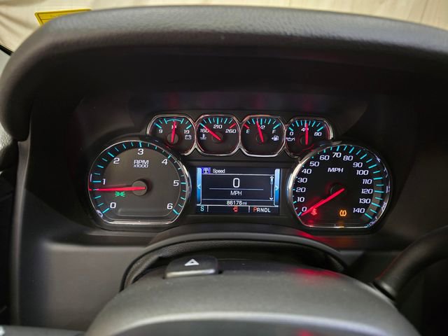 Used 2018 Chevrolet Tahoe LT w/ LT Signature Package image 20