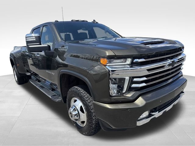 Used 2023 Chevrolet Silverado 3500 High Country image 4