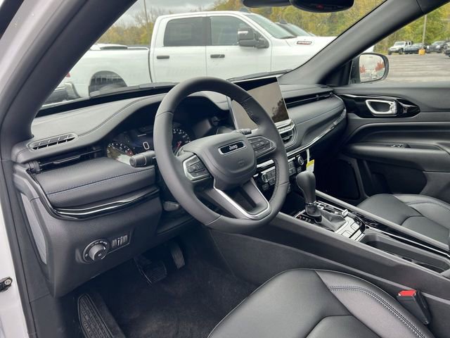 Used 2026 Jeep Compass Limited image 10