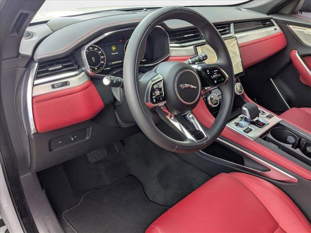 New 2026 Jaguar F-PACE R-Dynamic S image 3