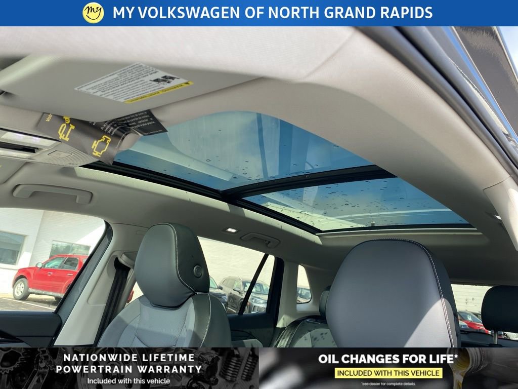 New 2026 Volkswagen Tiguan SE AWD/4WD image 16