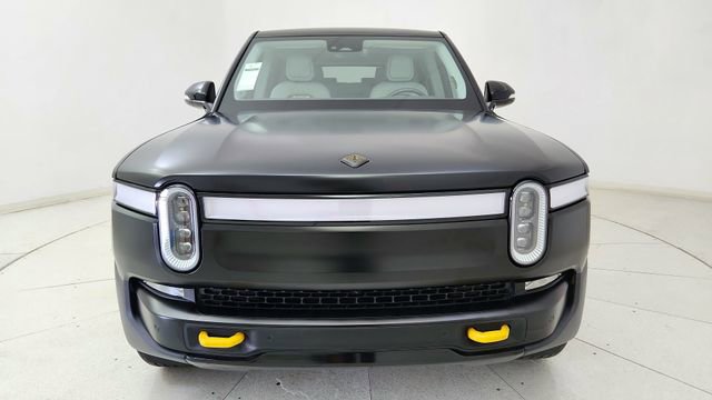 Used 2024 Rivian R1S Adventure image 2