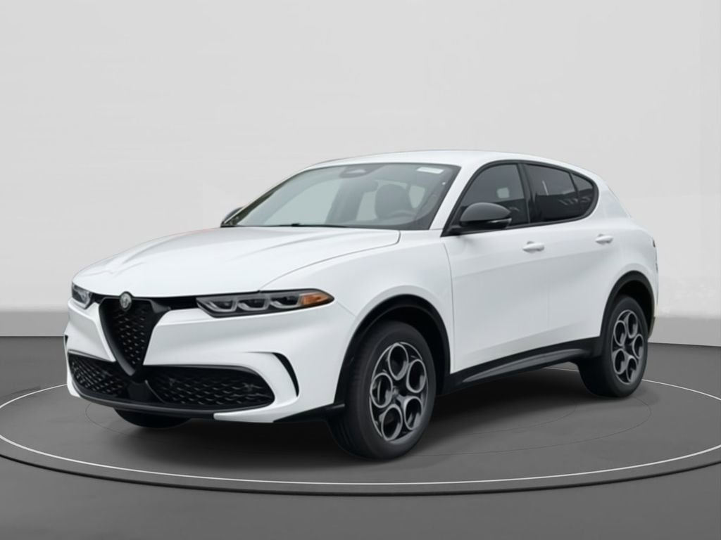 New 2025 Alfa Romeo Tonale image 3