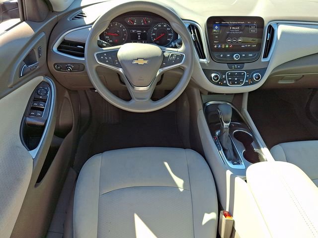 Used 2024 Chevrolet Malibu LT image 11