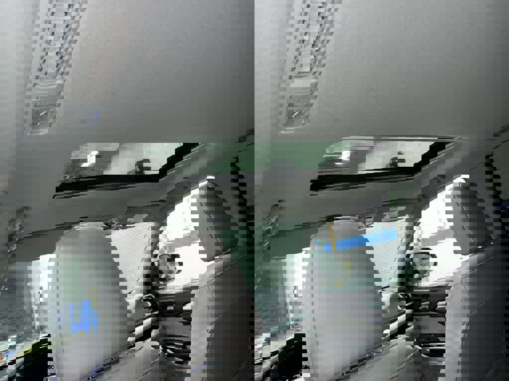 Used 2019 Toyota Highlander XLE w/ Protection Package #3 AWD/4WD image 26