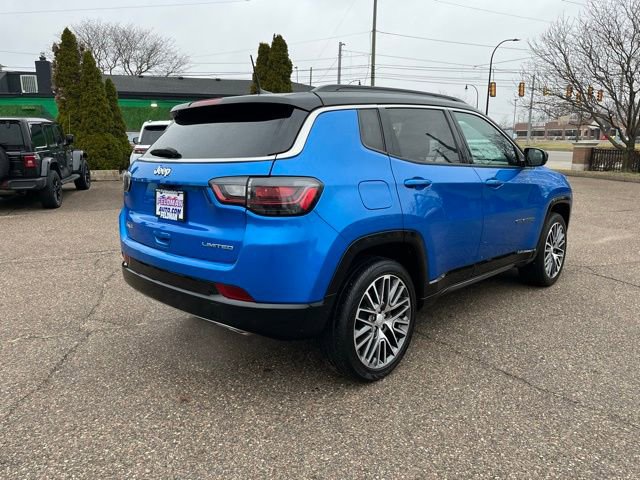 Used 2023 Jeep Compass Limited w/ Elite Group AWD/4WD image 6
