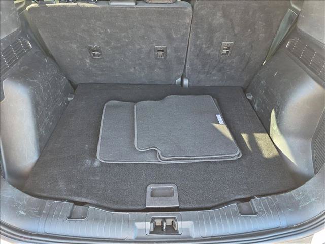 Used 2025 Ford Escape Active AWD/4WD image 6