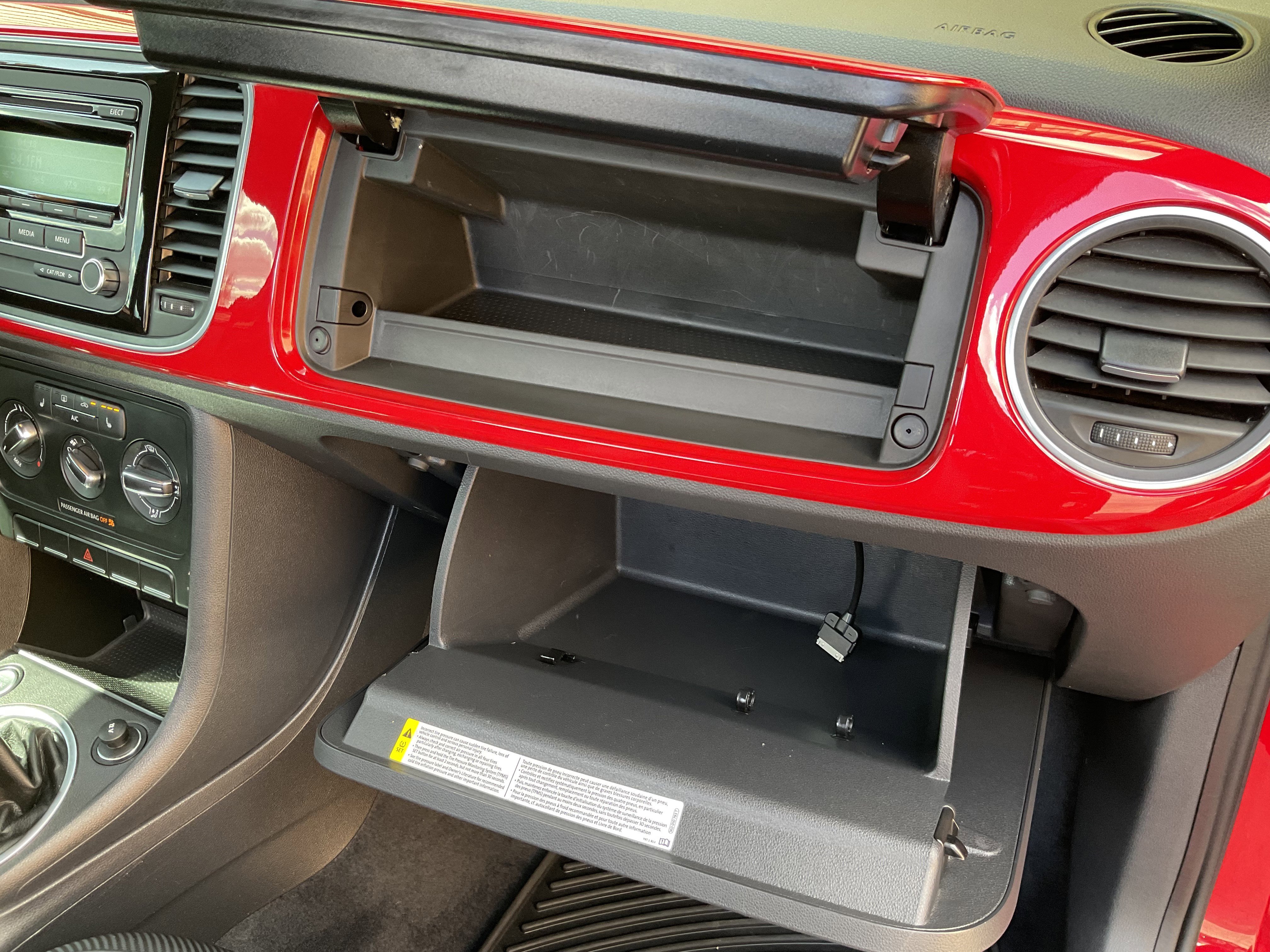 Used 2013 Volkswagen Beetle TDI image 23