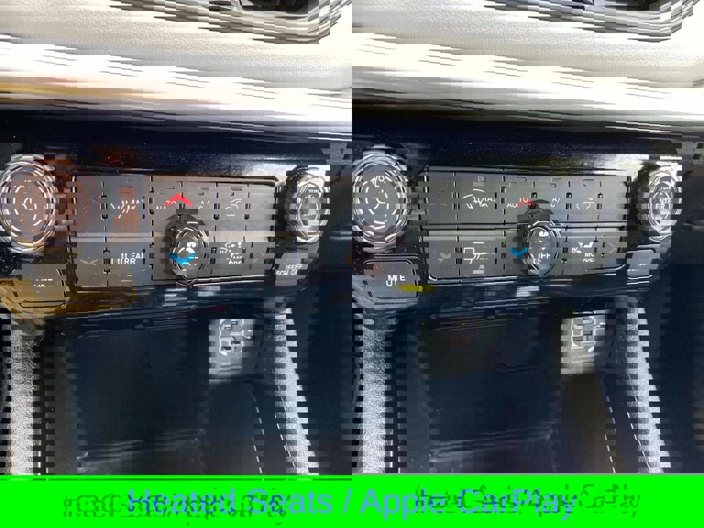 Used 2025 Jeep Compass Limited image 15