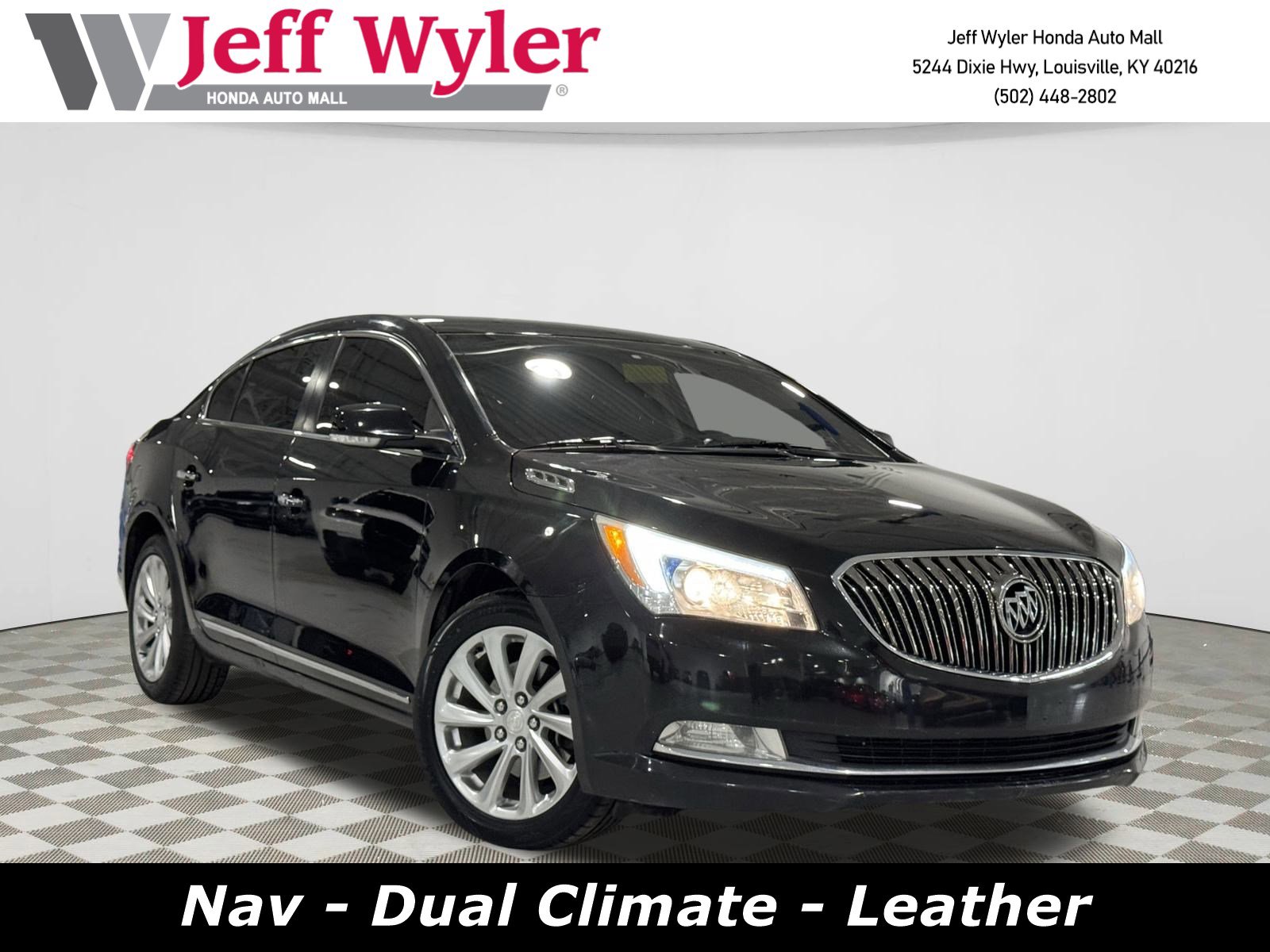 Used 2016 Buick LaCrosse Leather image 1